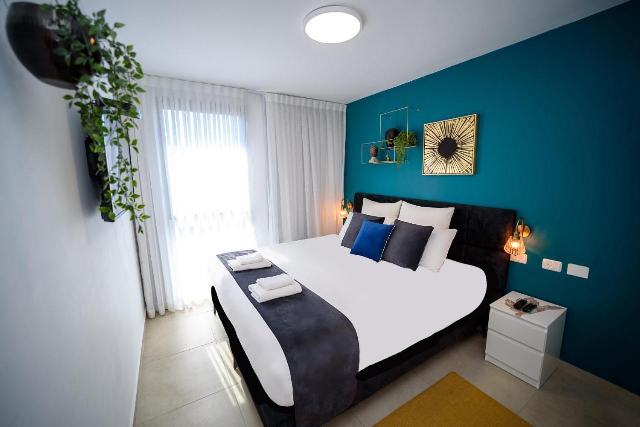 Yalarent Migdalor Boutique Apartments With Sea Views Тиберия Екстериор снимка
