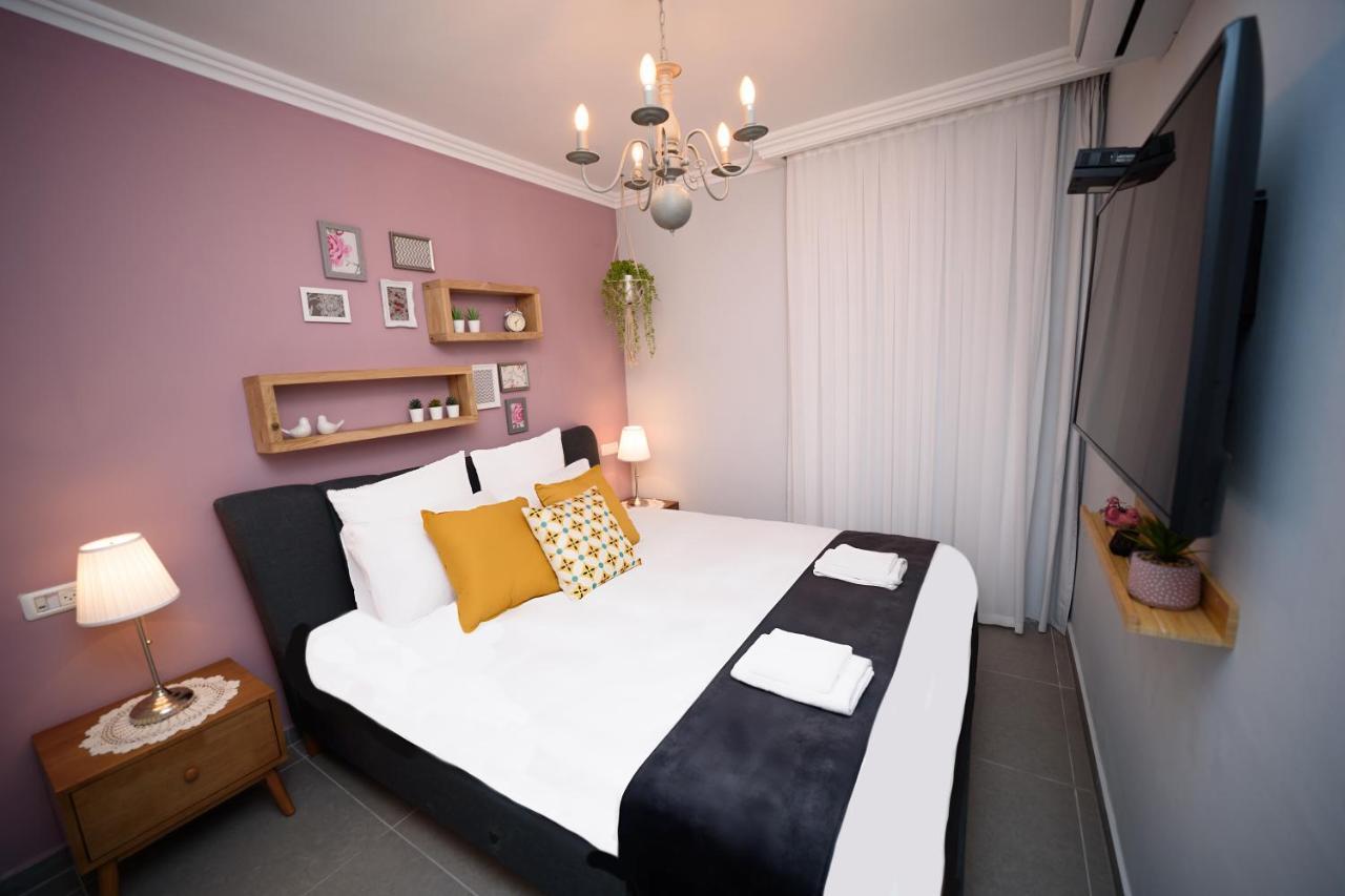 Yalarent Migdalor Boutique Apartments With Sea Views Тиберия Екстериор снимка