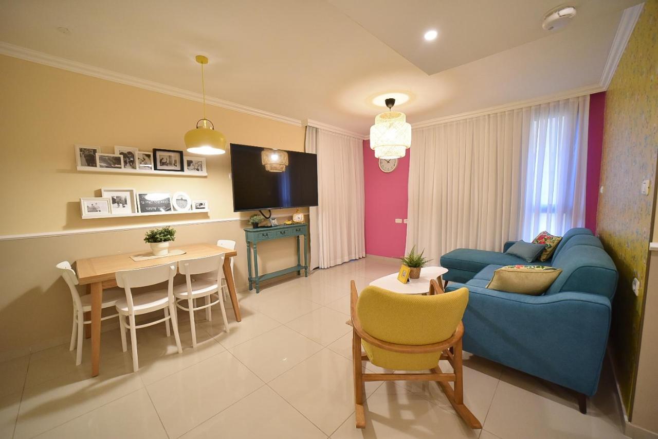 Yalarent Migdalor Boutique Apartments With Sea Views Тиберия Екстериор снимка