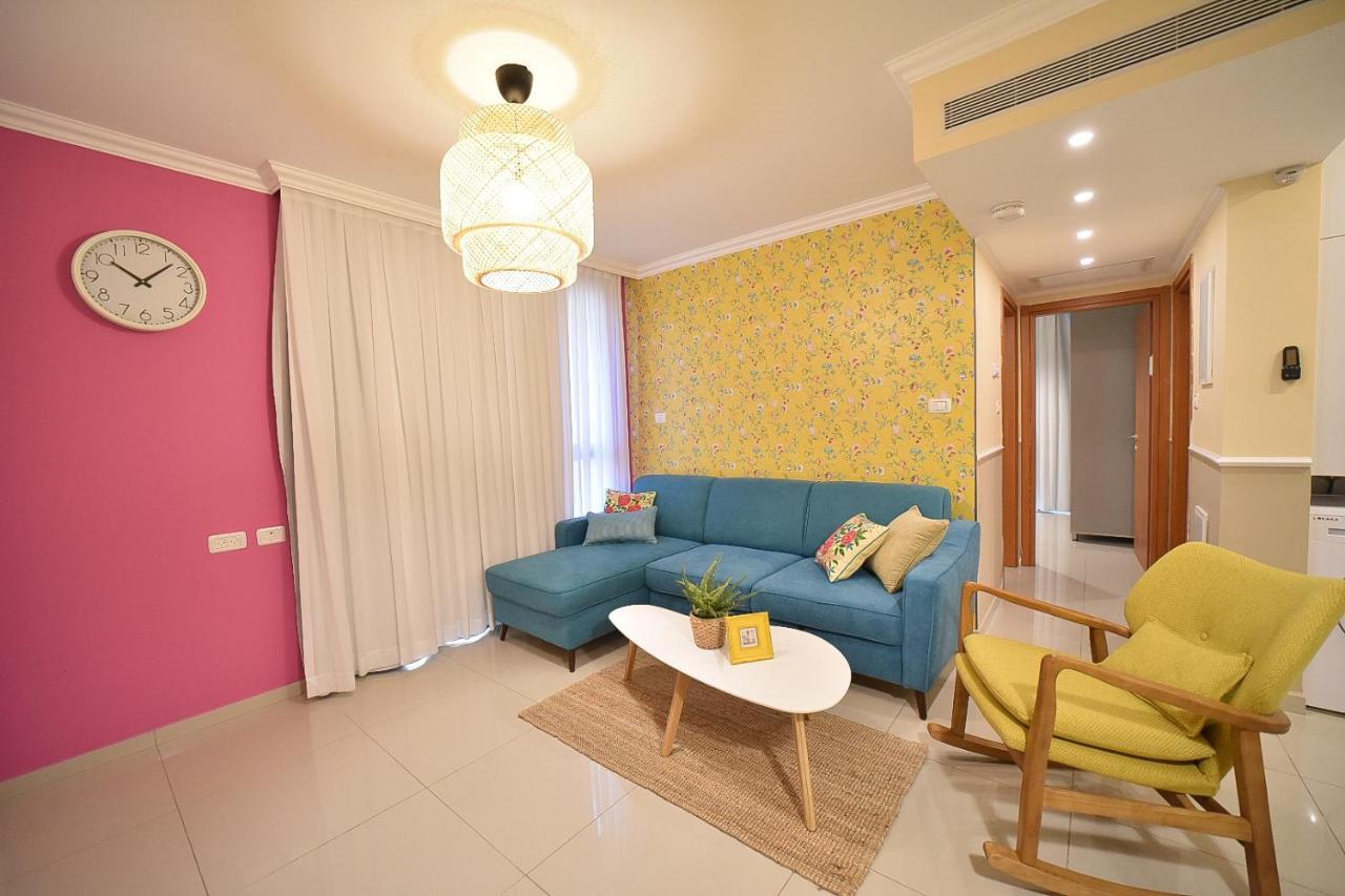 Yalarent Migdalor Boutique Apartments With Sea Views Тиберия Екстериор снимка