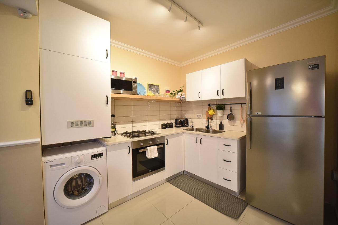 Yalarent Migdalor Boutique Apartments With Sea Views Тиберия Екстериор снимка