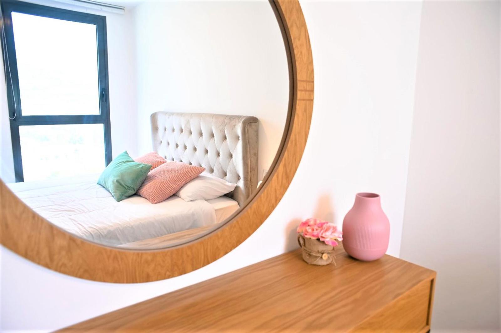 Yalarent Migdalor Boutique Apartments With Sea Views Тиберия Екстериор снимка