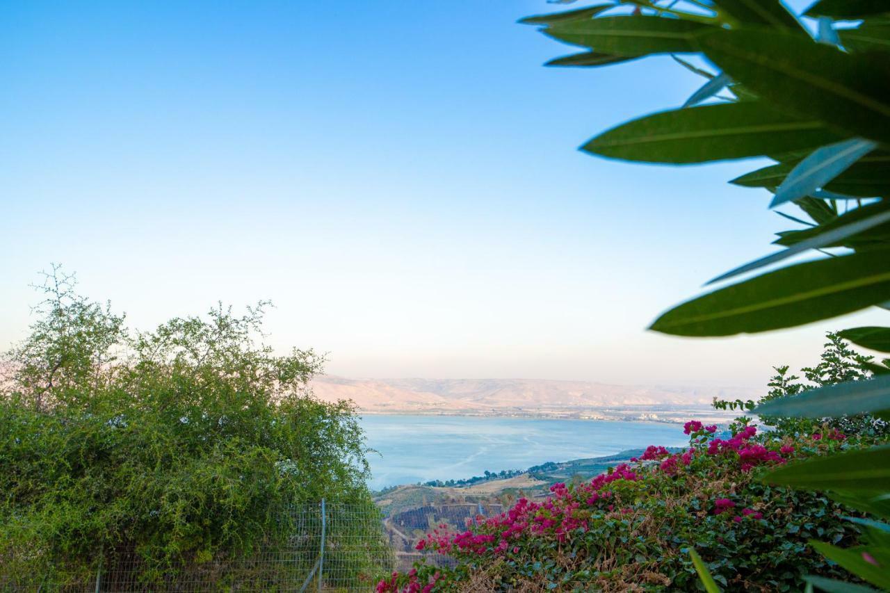 Yalarent Migdalor Boutique Apartments With Sea Views Тиберия Екстериор снимка